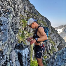 Christian Brurås, Thomas Riis - Sylvkallen-Dalegubben-litledalshornet-Høgrestinden ridge traverse (Norway)
