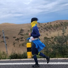 Catherine Y. Sun, Eric Y. Xin - Around Qinghai Lake (China)