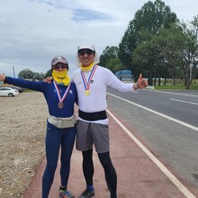 Catherine Y. Sun, Eric Y. Xin - Around Qinghai Lake (China)