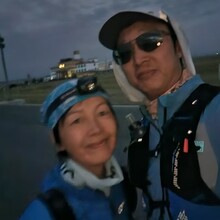 Catherine Y. Sun, Eric Y. Xin - Around Qinghai Lake (China)