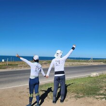 Catherine Y. Sun, Eric Y. Xin - Around Qinghai Lake (China)