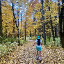 Annie Jean - Great Trail in Gatineau Park (QC, Canada)