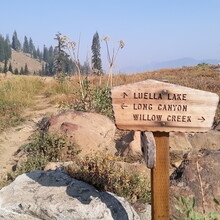 Steven "Aria Zoner" Thompson - Four Lakes Loop, Trinity Alps Wilderness (CA)