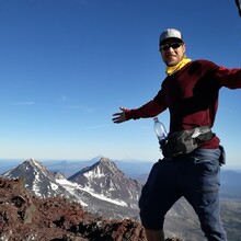 Steven "Aria Zoner" Thompson - South Sister Summit and Circumnavigation (OR)