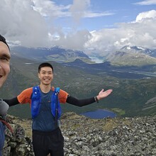 Jin Hui Zhang, Frederik Emil Juul - OMVEIEN
