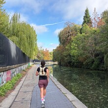 Carina Mackinger, Christoph Mackinger - Regent's Canal (UK)
