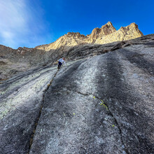 Rachel McIlwain - Arrowhead Ascent via South Ramp from Bear Lake TH