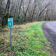 Megan Lacey, Christof Teuscher - Corvallis-to-Sea-Trail (OR)