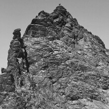 Lukas Mann, Jan Dierckx - Cheam Range Traverse (BC, Canada)
