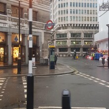 David Bone - London Underground Circle Line (United Kingdom)