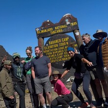 Lindsey Churchill (aka Bell), Kelly Saunders, Dagne Taylor, Stuart Holmes, Joseph Mrope, Gaudence Lekule, Victor Oisso, Razack Buu - Kilimanjaro (Tanzania)