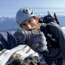 Lukas Mann, Jan Dierckx - Cheam Range Traverse (BC, Canada)