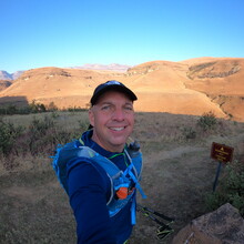 Hanno Langenhoven - Drakensberg: Bannerman's Pass - Langalibalele Pass Loop (South Africa, Lesotho)