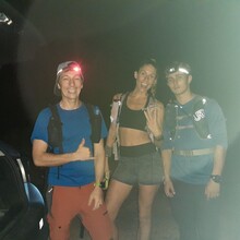 Dylan Cotton, Rozie Breslin, Nandor Szotak - Wai'anae Summit Trail (HI)