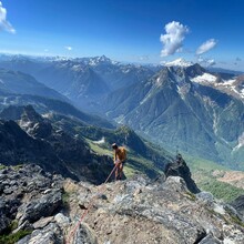 Greg Luesink, Ihor Verys - Slesse Mountain (SW Face) (BC, Canada)
