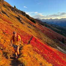 Aaron Long, Ellie Hands - Suiattle Crest Loop (WA)