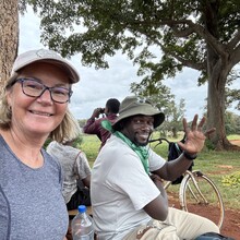 Lorrie Hess - Kilimanjaro (Tanzania)