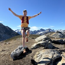 Aaron Long, Ellie Hands - Suiattle Crest Loop (WA)