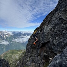 Lukas Mann, Leandro Gerbrand - Slesse Mountain (SW Face)