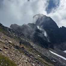Lukas Mann, Leandro Gerbrand - Slesse Mountain (SW Face)
