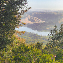 Liam Lonsdale, Elizabeth Mills - East Bay Skyline National Recreation Trail (CA)