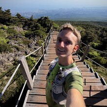 Yevhenii Bespoiasko - Run Across Jeju Island