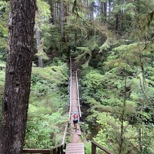 Loic Jougla, Margaux Narbey - North Coast Trail (BC, Canada)