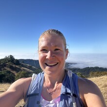 Aude Hofleitner - Pole Mountain via Sea to Sky Trail, Jenner Headlands (CA)