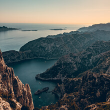 Julien Berto - La traversée du Parc National des Calanques (France)