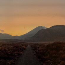 Carmen Otten - Tongariro Alpine Crossing