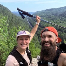 Mélanie Martel, Karl Tellier - Sentier du Mont Brassard via le Voile de la Mariée (QC, Canada)