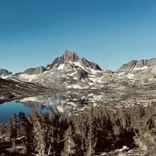 Jessica Wicks, Matt Velinder - John Muir Trail via Whitney Portal (CA)