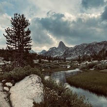 Jessica Wicks, Matt Velinder - John Muir Trail via Whitney Portal (CA)