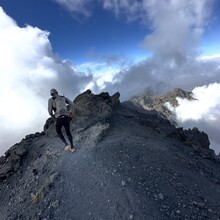 Kelly Halpin, Simon Mtuy - Mt Meru (Tanzania)