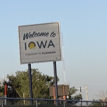 Mandi Pralle - Run Across Iowa (IA)