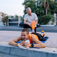 Evren Ozka - Fastest crossing of Bahrain