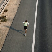 Evren Ozka - Fastest Crossing of Qatar on Foot (Male)