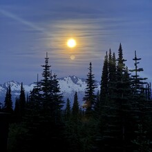 Kelsie Gilbert - Garibaldi Lake Circumnavigation (BC, Canada)