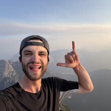 Lukas Mann - Markhor-Needle Traverse (BC, Canada)