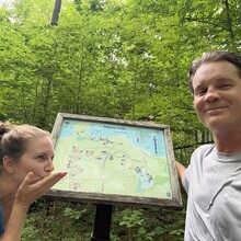 Jamieson Hatt, Chantal Demers - Bluff Trail, Awenda Provincial Park (ON, Canada)