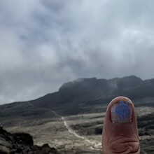Lindsey Churchill (aka Bell), Kelly Saunders, Dagne Taylor, Stuart Holmes, Joseph Mrope, Gaudence Lekule, Victor Oisso, Razack Buu - Kilimanjaro (Tanzania)