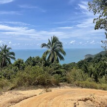 Jessica Wicks, Matthew Velinder - Wat Pho to Tien Beach