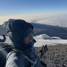 Lindsey Churchill (aka Bell), Kelly Saunders, Dagne Taylor, Stuart Holmes, Joseph Mrope, Gaudence Lekule, Victor Oisso, Razack Buu - Kilimanjaro (Tanzania)