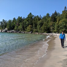 Evan Metcalfe, Kieran Metcalfe - Coastal Trail, Lake Superior Provincial Park (ON, Canada)