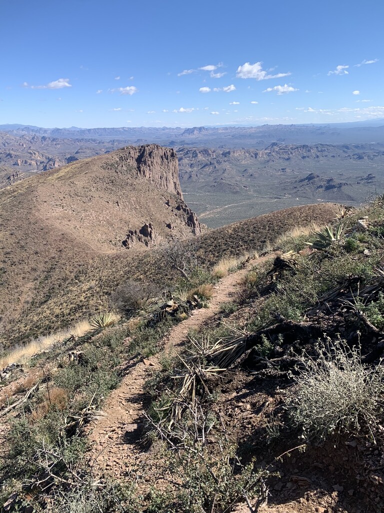 Superstition ridgeline clearance hike