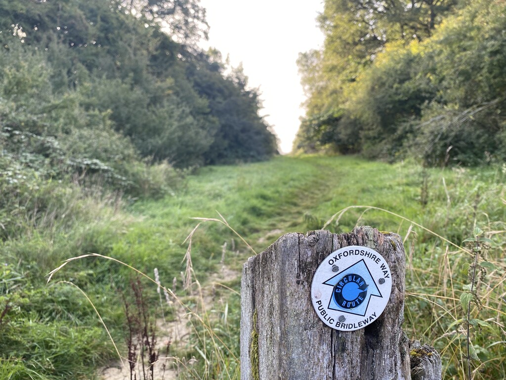 oxfordshire-way-united-kingdom-fastest-known-time