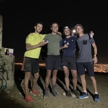  Armand du Plessis, Damien Schumann, Robert Shaff (with Ryan Sandes)  / 13 Peaks Challenge (South Africa)